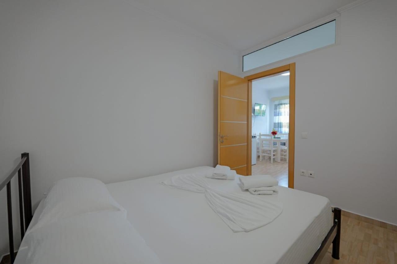 Eduard Lagji Apartament Lukovë Chambre photo