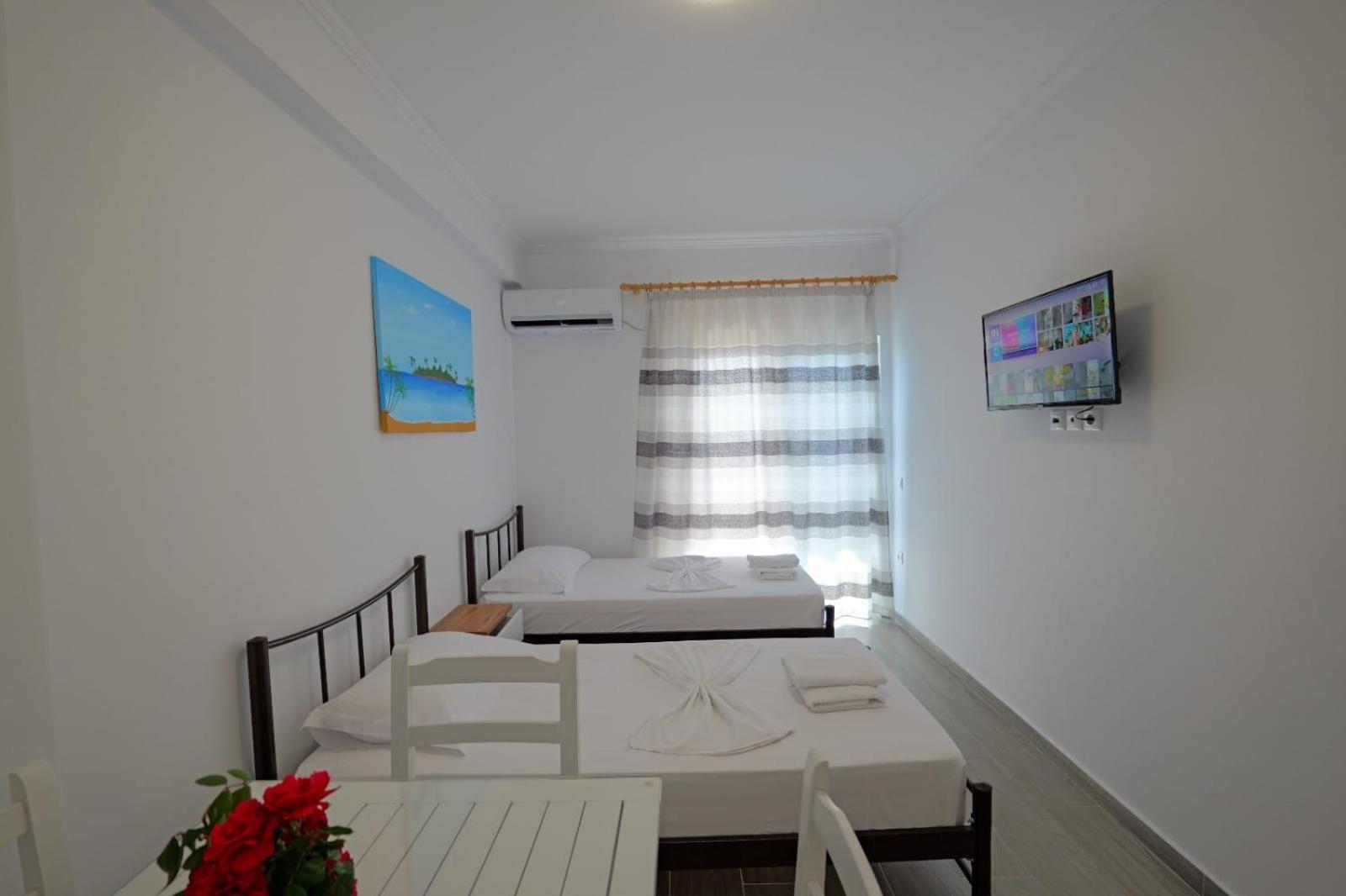 Eduard Lagji Apartament Lukovë Chambre photo