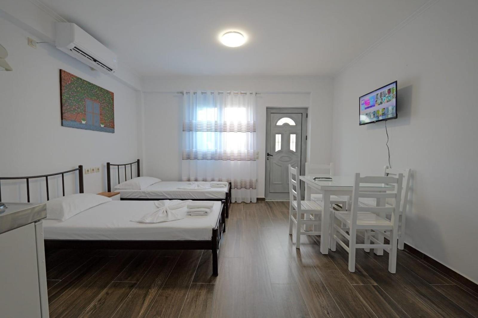 Eduard Lagji Apartament Lukovë Chambre photo