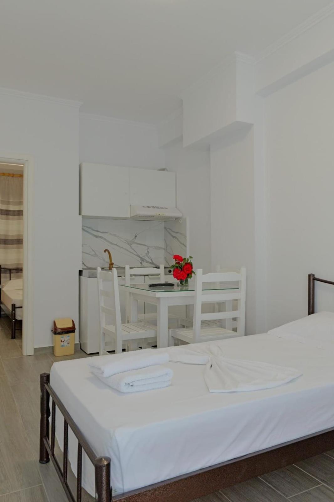 Eduard Lagji Apartament Lukovë Chambre photo